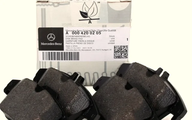 MERCEDES-BENZ A0004200205 | Arka Fren Balata Takımı W204 W207 C180 C180 Kompressor C200 CGI C200 Kompressor C250 CDI BlueEFFICIENCY – A0004200205 ,c220c