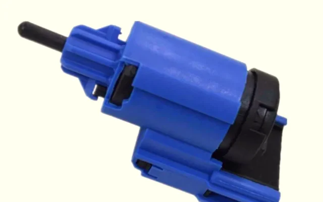 Debriyaj Fren Müşürü – Fabia – 2008 – 2015 – 1J0927189F-15