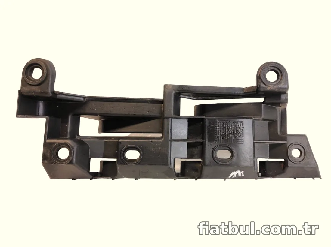 Arka Tampon Braketi - VW Caddy - İTHAL - 2K0807394