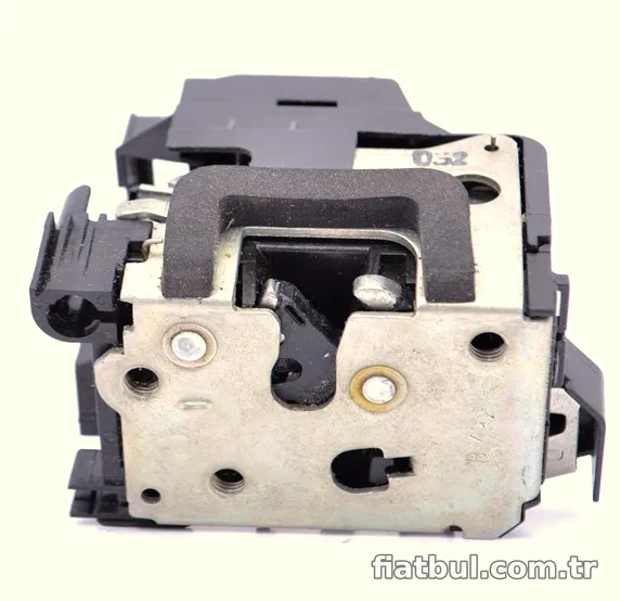 ORJINAL Kapı Kilit Ön Sağ Motorsuz 51843468 - ORJINAL